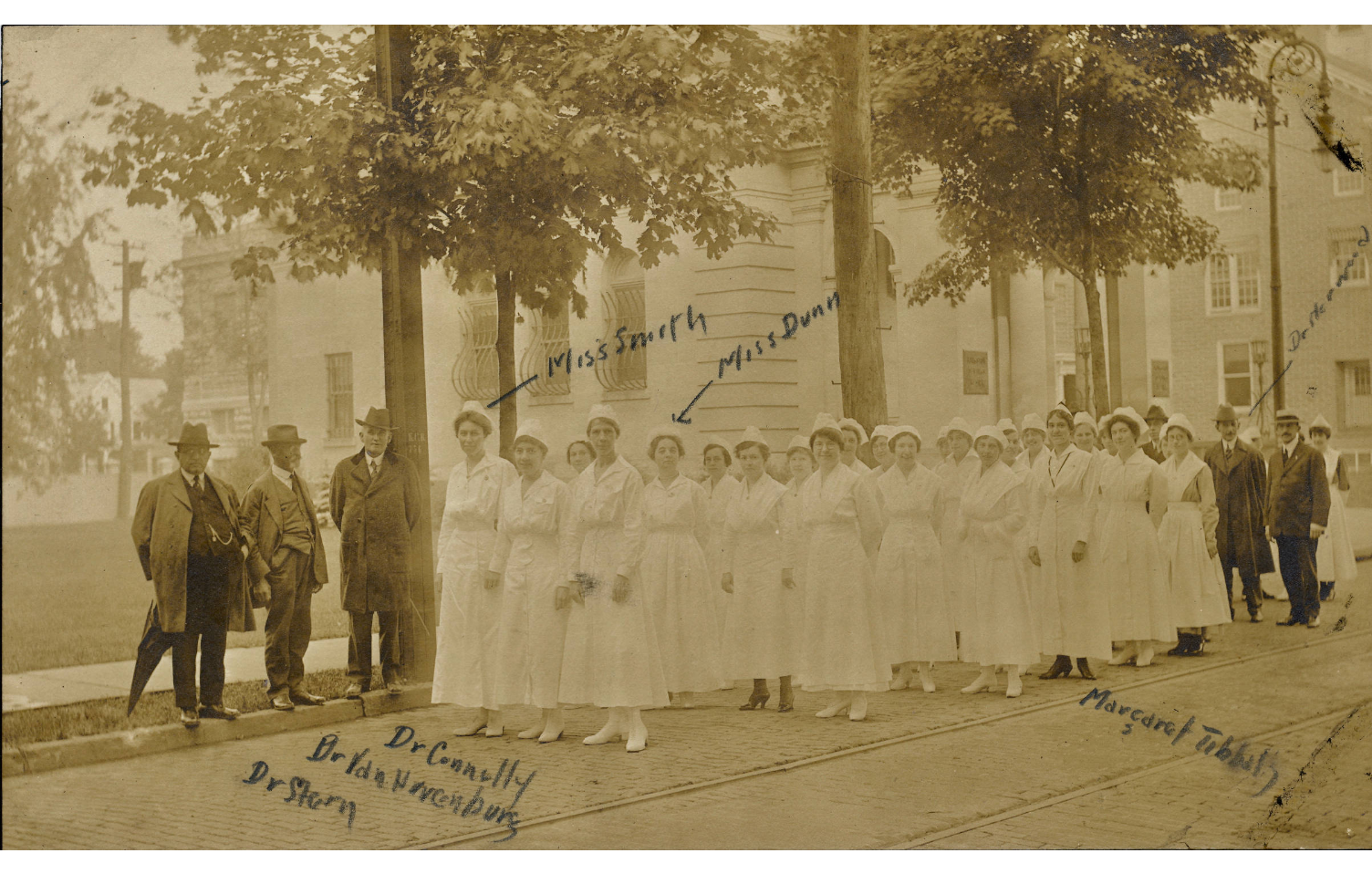 World War I Red Cross Nurses in Kingston